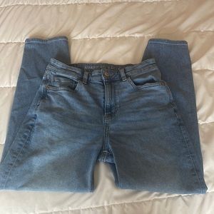 COPY - American Eagle Stretch Mom Jeans